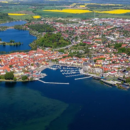 Hafenoase Mit Eckbalkon