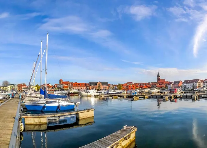 Hafenoase Mit Eckbalkon Apartment *